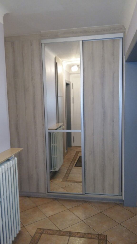 placard entrée après coulissant miroir chêne blanchi