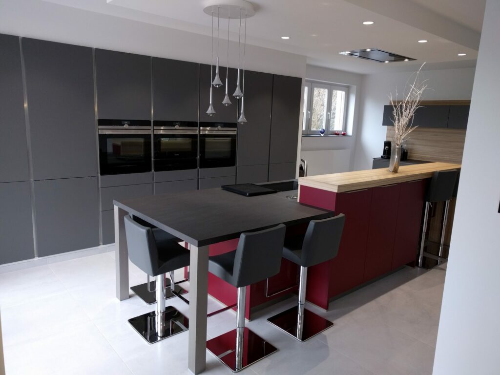 colonnes cuisine avec fours encastrés Siemens